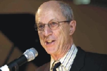 Picture for playwright Robert Cohen