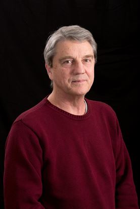 Picture of Gary L. Blackwood